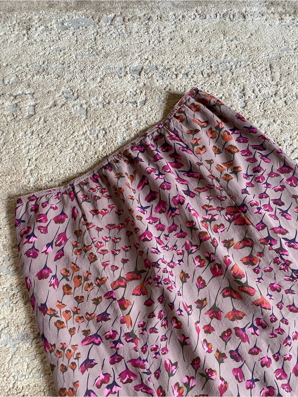 Sundance 100% Silk Floral Print Mauve Pink A-Line Midi Skirt Elasticated Waist - Picture 2 of 7